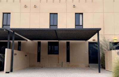 Villa 200 SQM Facing South on 12m Width Street