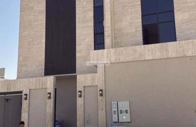 Floor 220 SQM with 5 Bedrooms