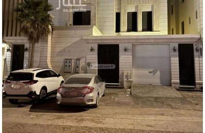 Villa 930 SQM Facing South on 25m Width Street