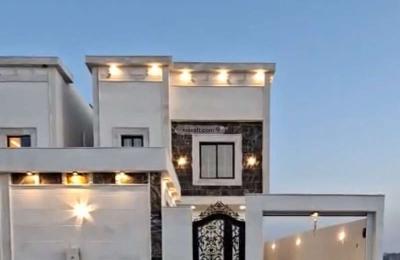 Villa 300 SQM Facing North on 30m Width Street