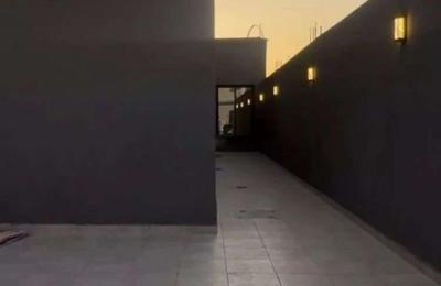 Floor 182.31 SQM with 6 Bedrooms