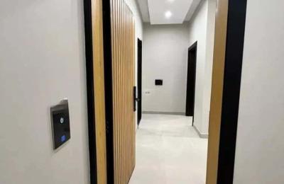 Apartment with 4 Bedrooms