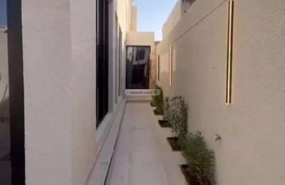 Floor 225 SQM with 5 Bedrooms