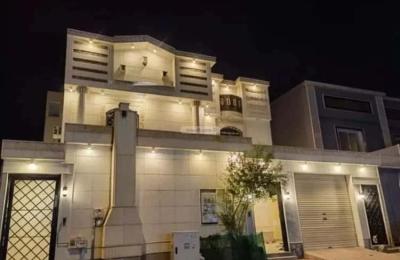 Villa 420 SQM Facing South on 15m Width Street