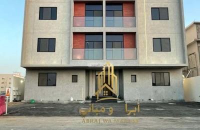 Apartment with 6 Bedrooms