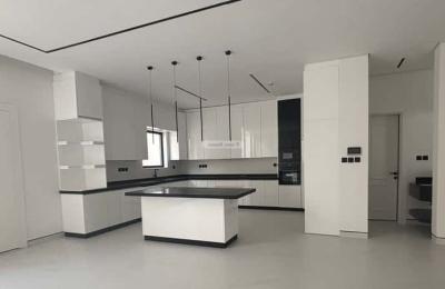 Villa 300 SQM Facing North, West